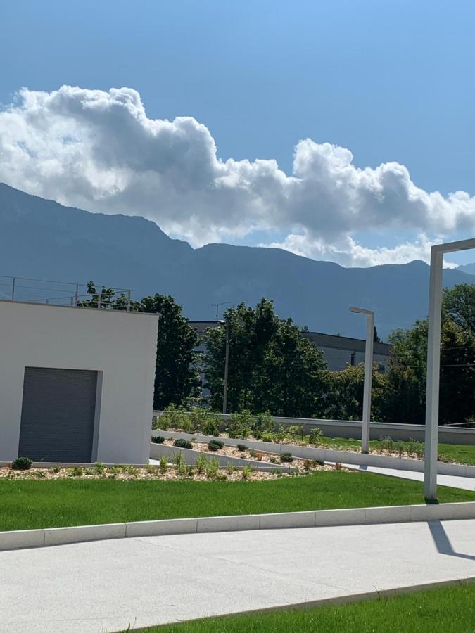 O Pure Apartment Annecy Ngoại thất bức ảnh